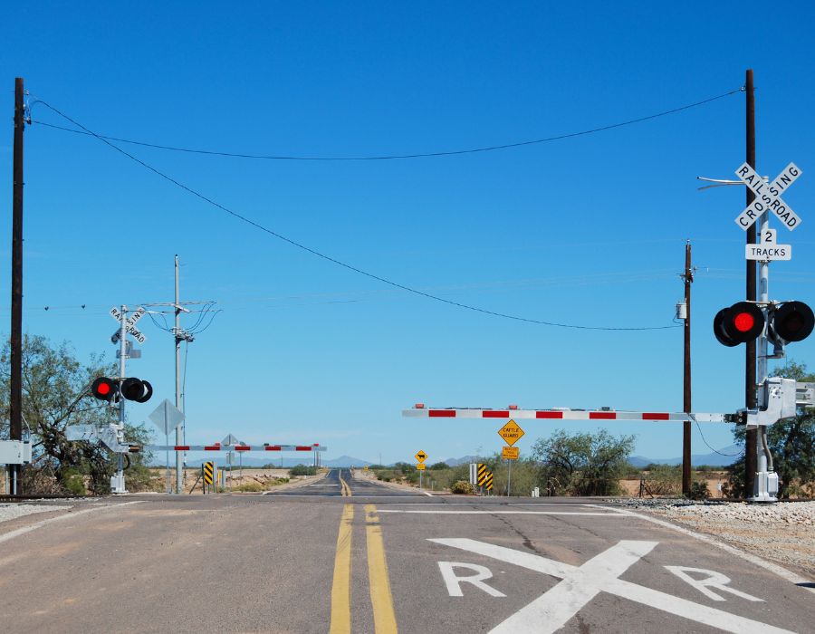 railroad crossing in the country side