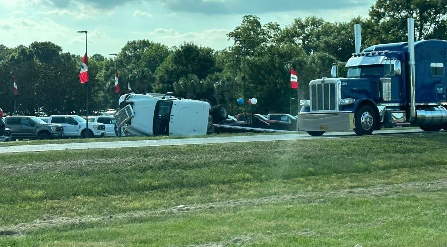 traffic issues from flipped 18-wheeler in Lafayette