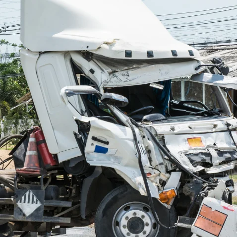 common-causes-of-big-truck-accidents common-causes-of-big-truck-accidents